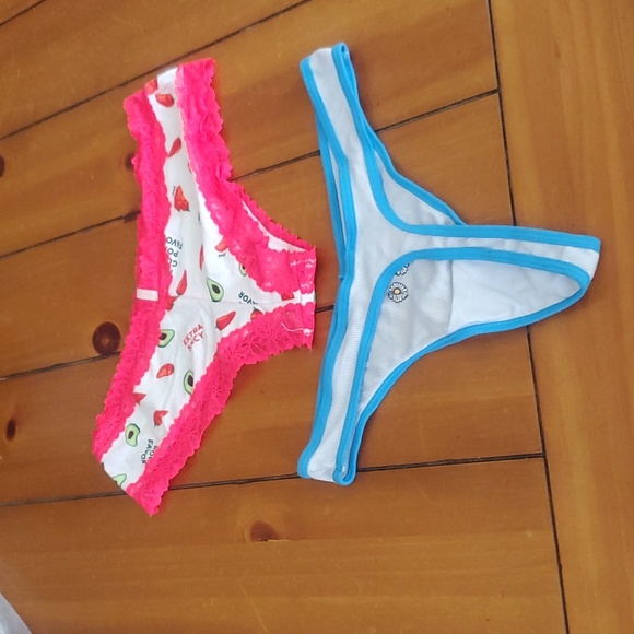 PINK panty bundle - Picture 4 of 8